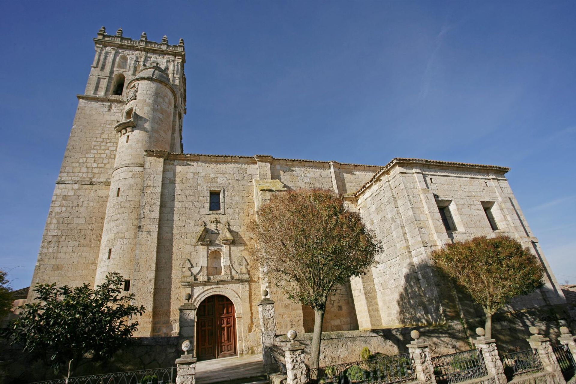 IGLESIA DE SAN JUAN BAUTISTA